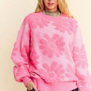 DAVI & DANI Heart Pattern Textured Crew Neck Sweater